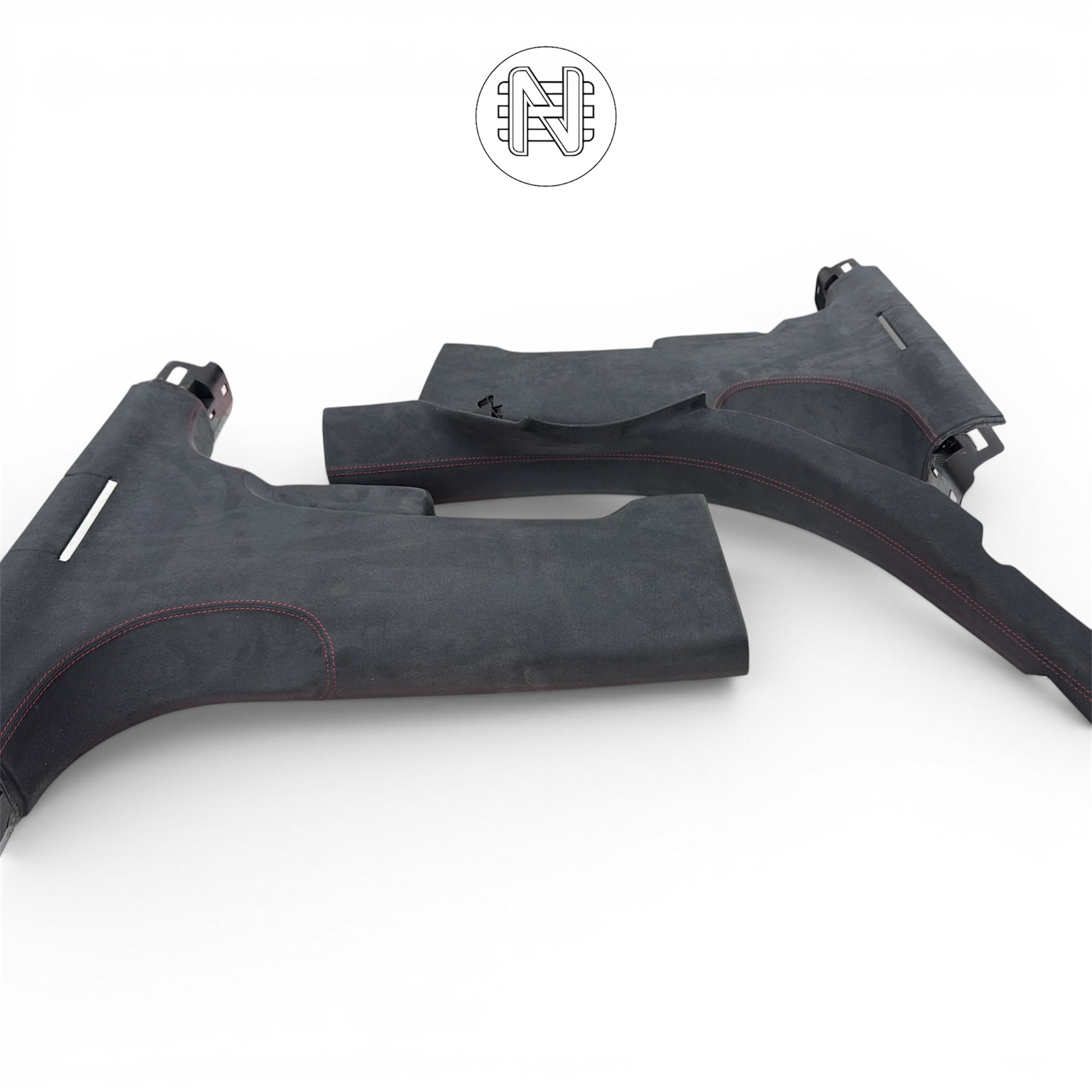 Alcantara Einstiegsleisten & B-Säulenverkleidung für Audi