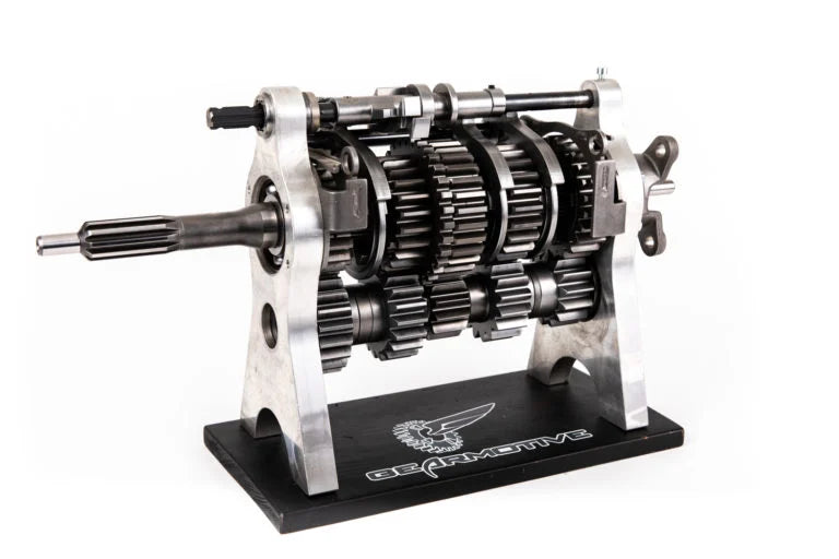 GearMotive Montage H-Pattern Gearset im ZF S5D Gehäuse